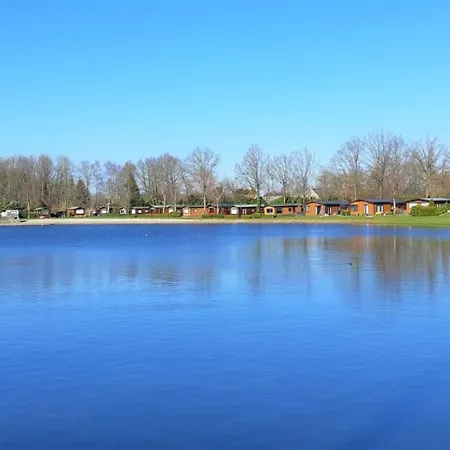 Luxe Nieuwbouw Aan Het Water Chalet