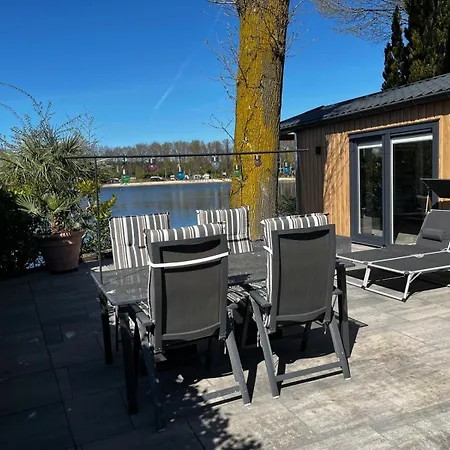 Luxe Nieuwbouw Aan Het Water