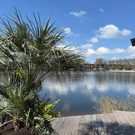 Luxe Nieuwbouw Aan Het Water Chalet Hoevelaken