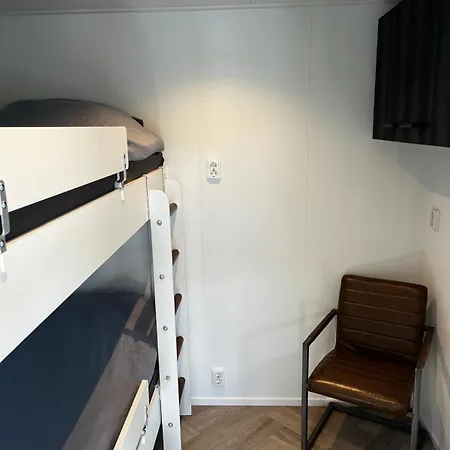 Luxe Nieuwbouw Aan Het Water Chalet *